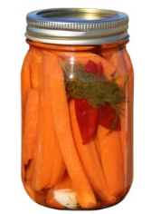 PICKLED CARROTS 16OZ