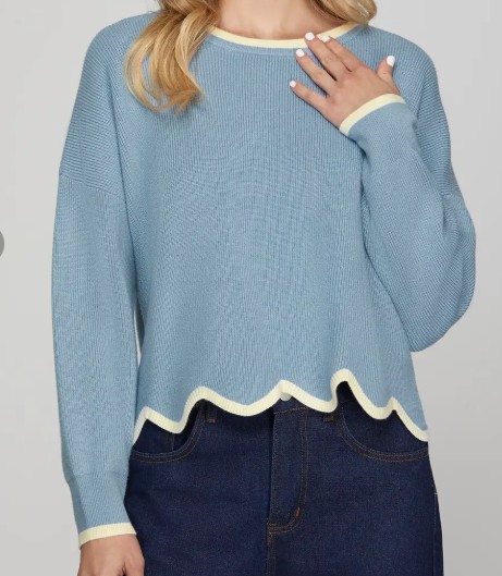 SCALLOP HEM SWEATER