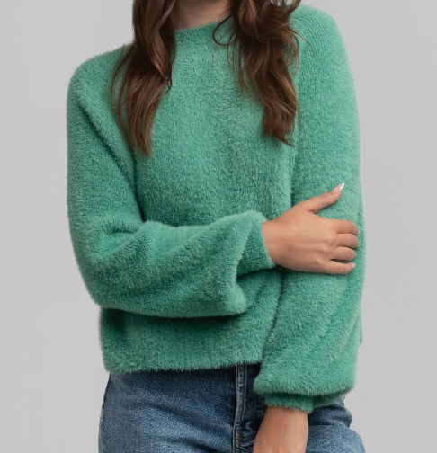 FEATHER KNIT SWEATER