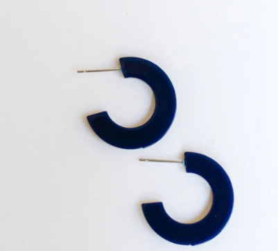 NAVY SMALL EARRINGS
