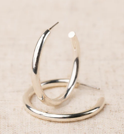 HEATHER SILVER SHINY EARRINGS