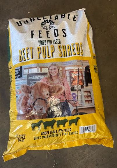 BEET PULP SHREDS WITH MOLASSES