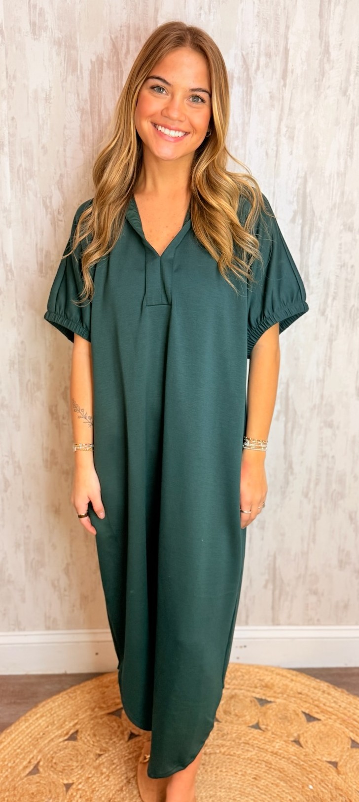 COLLAR MIDI DRESS