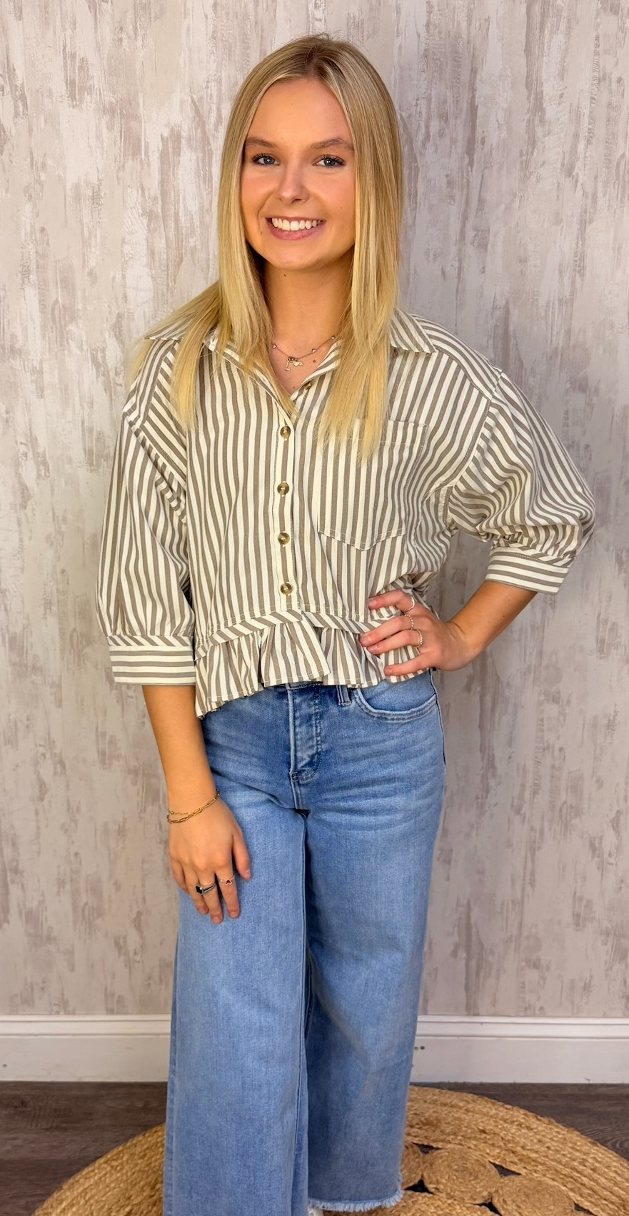 COCO STRIPE RUFFLE HEM TOP