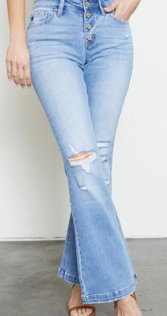 PETITE DISTRESSED LIGHT FLARE