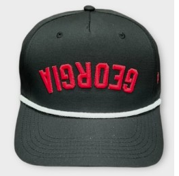 BLK PERF UPSIDE DOWN GA TEXT HAT