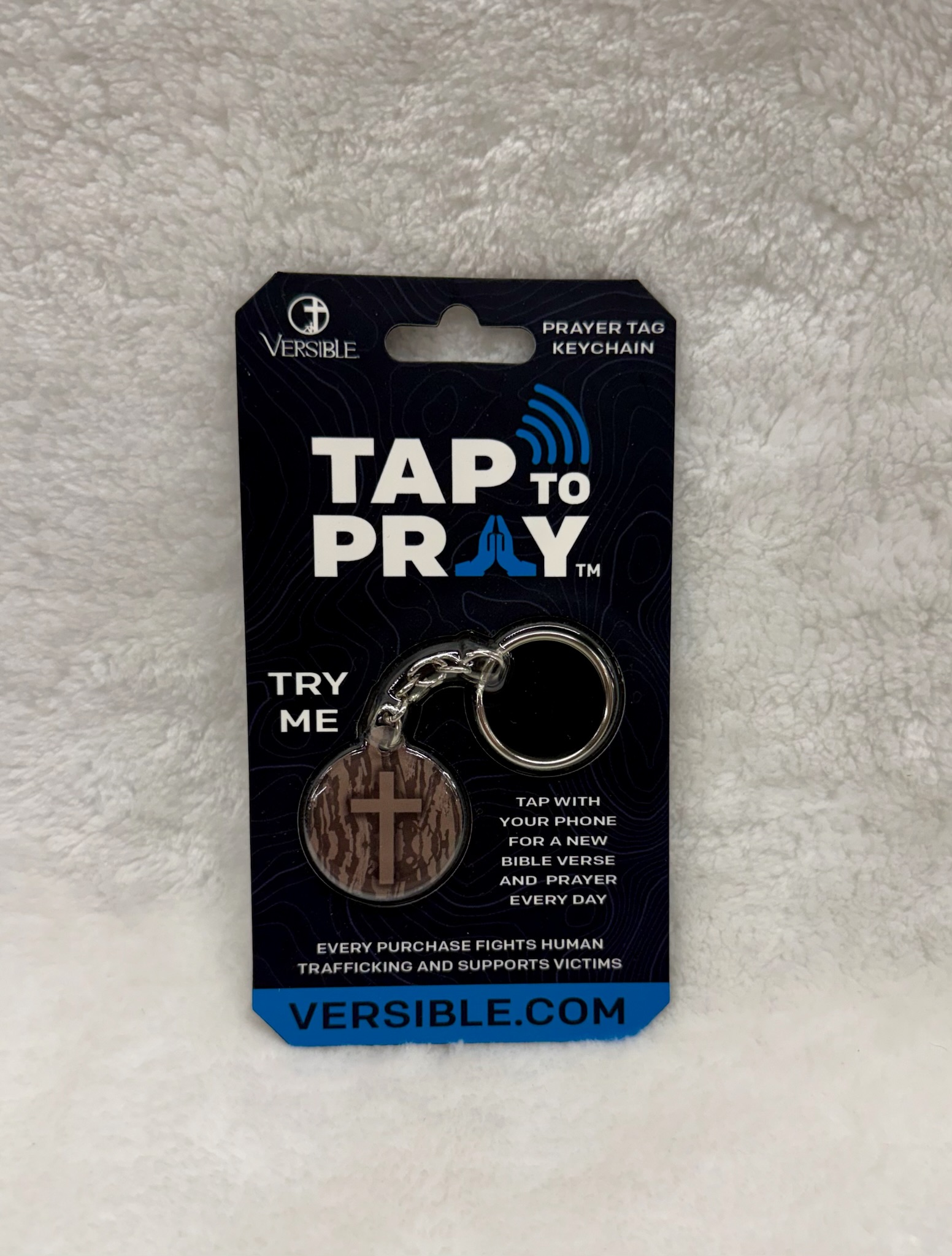 TREE CAMO CROSS PRAYER KEYCHAIN