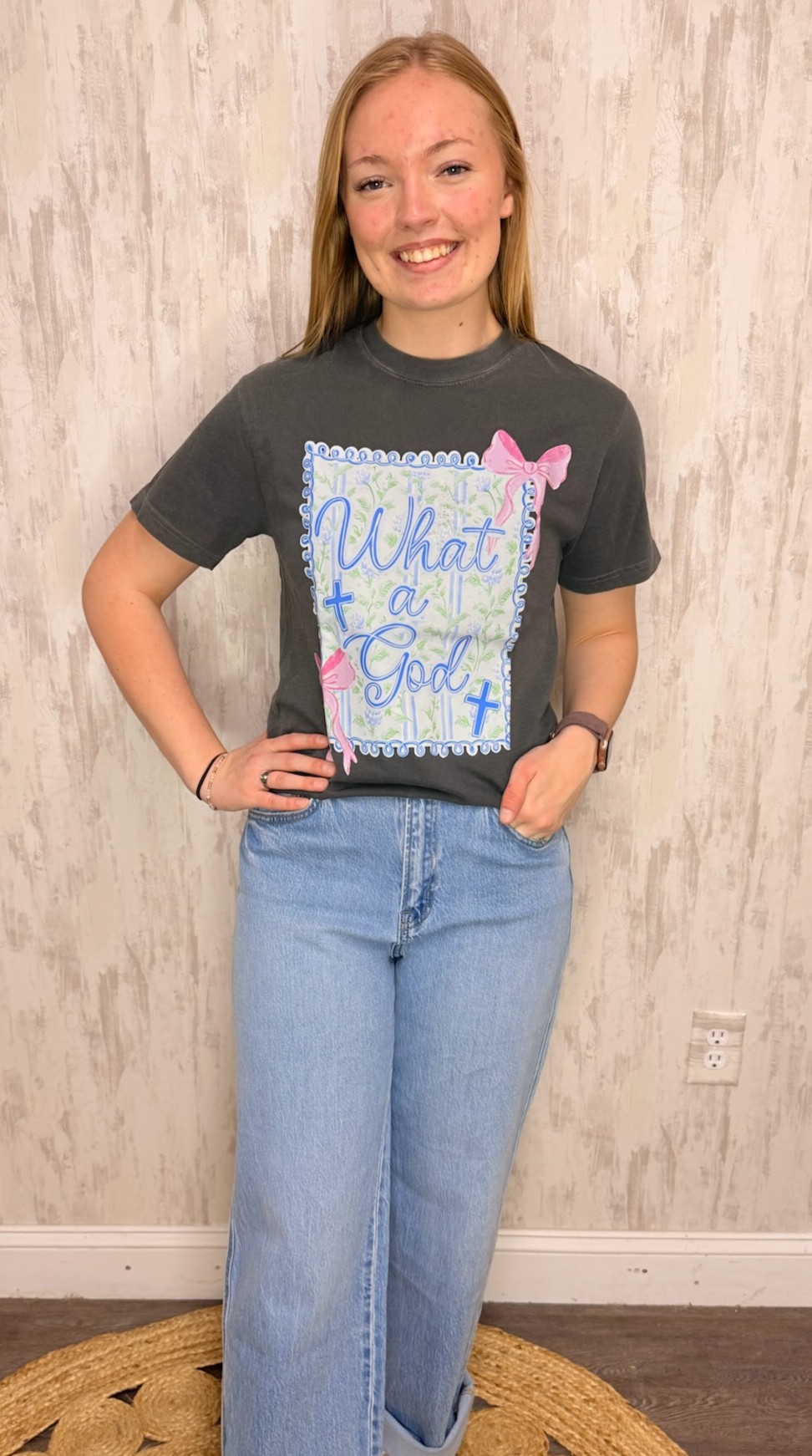 PEPPER WHAT A GOD TEE