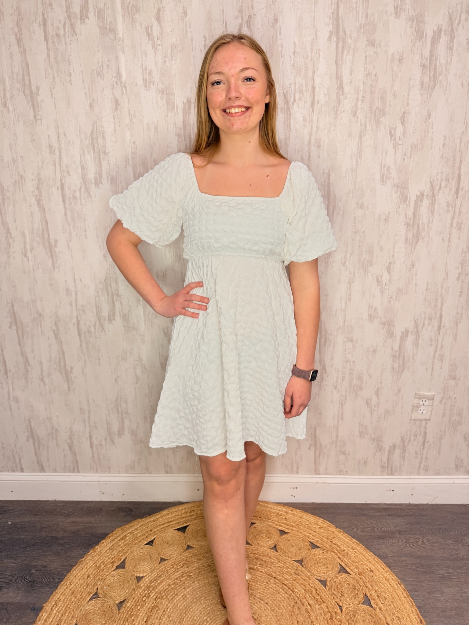 TEXTURED PUFF DRESS