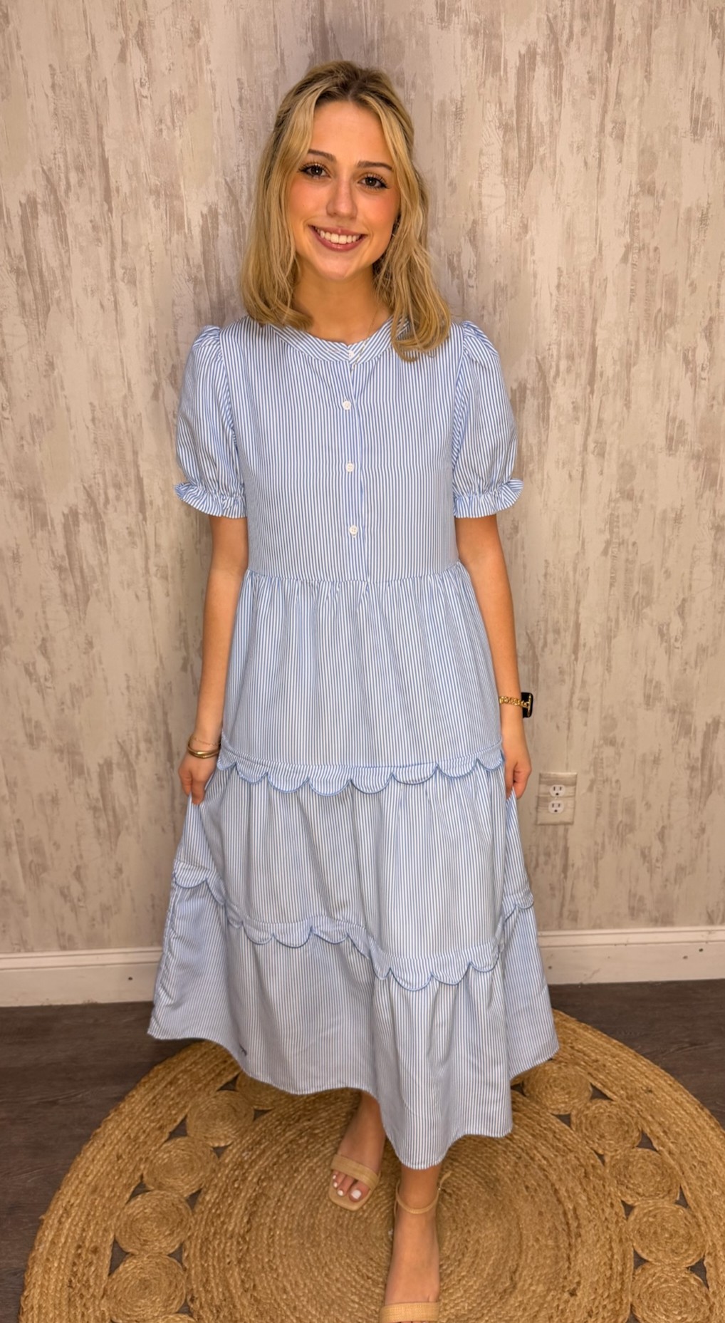 SUCKER RUFFLE DRESS