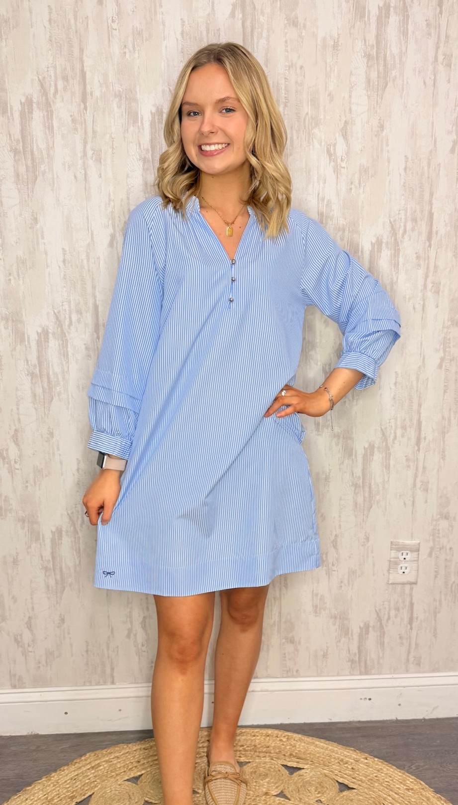 SUCKER BUTTON DRESS