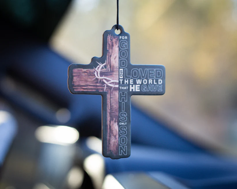 LEATHER WOOD CROSS FRESHENER