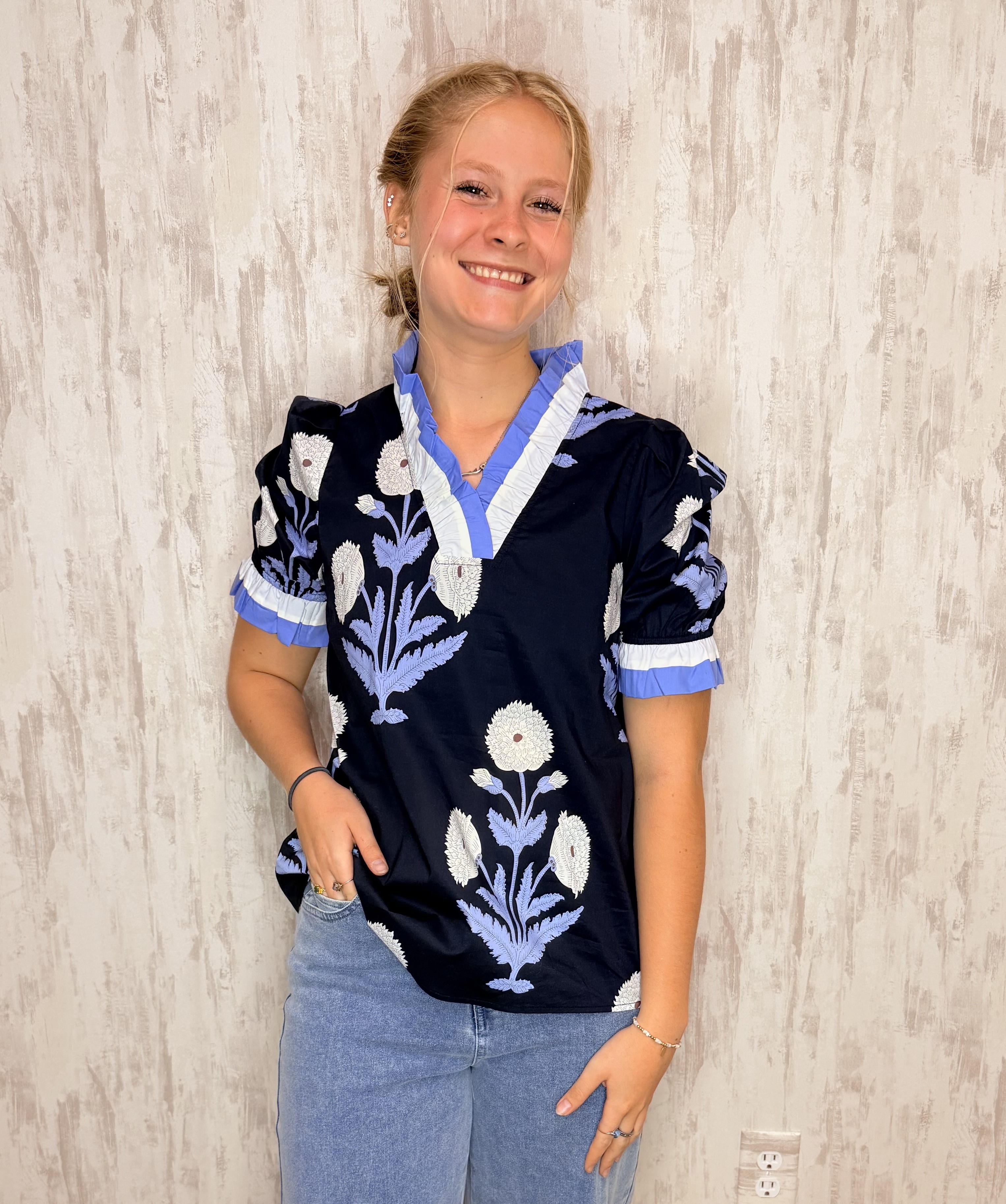 NAVY LORI POPLIN FLORAL TOP