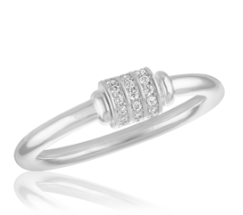 BARREL SPINNING STACK RING