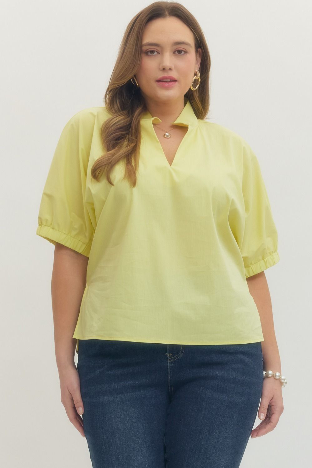 STAND-UP COLLAR TOP