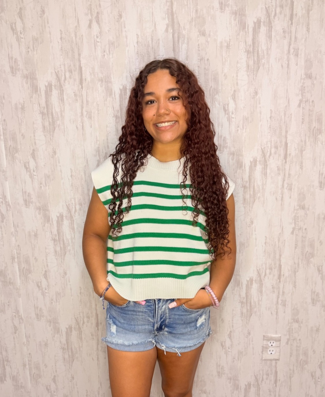 STRIPE SWEATER VEST