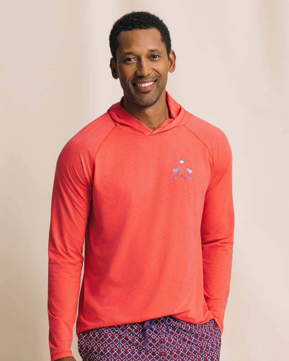 RED CROSSED LINES PER HOODIE