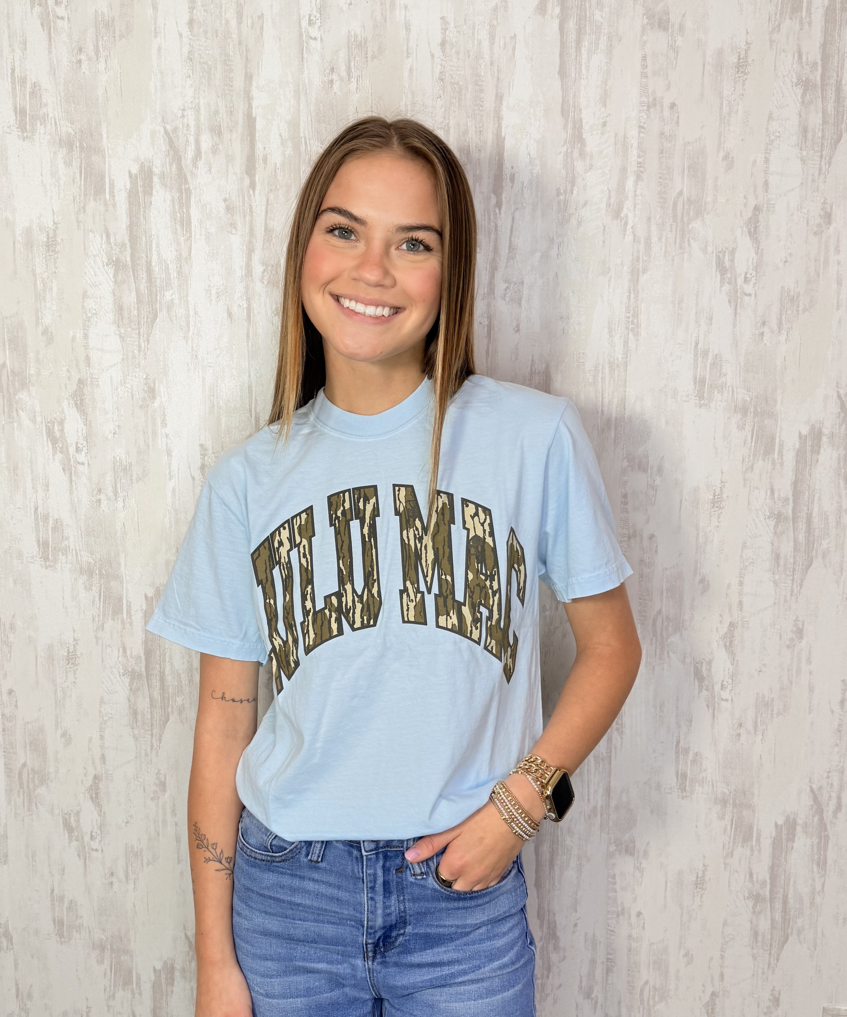 LULU MOSSY OAK TEE
