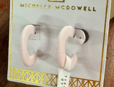 BLUSH SMALL EARRINGS