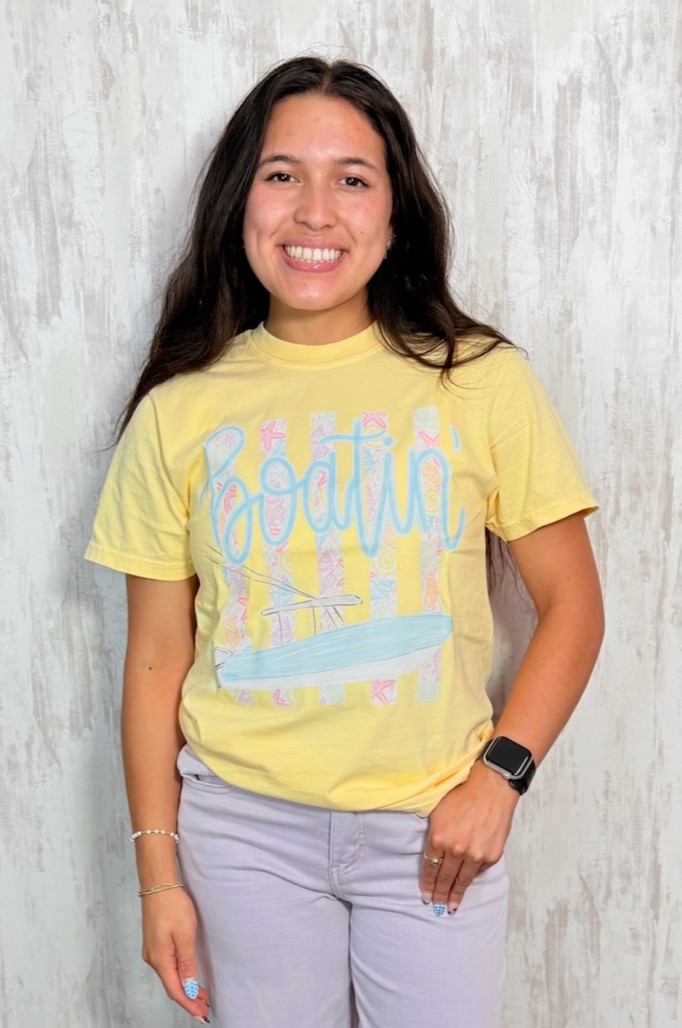 YELLOW BOATIN TEE
