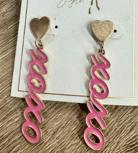 XOXO FUCHSIA EARRINGS