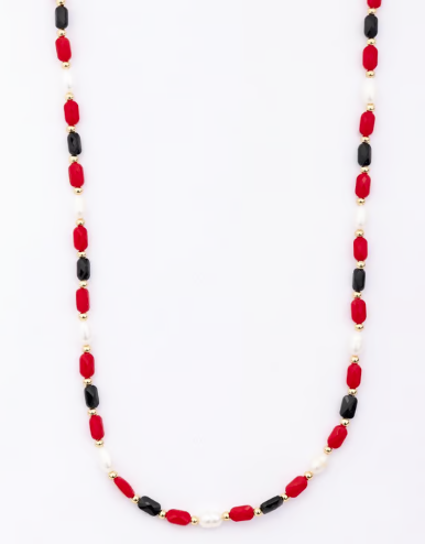 RED & BLACK CLOVER NECKLACE