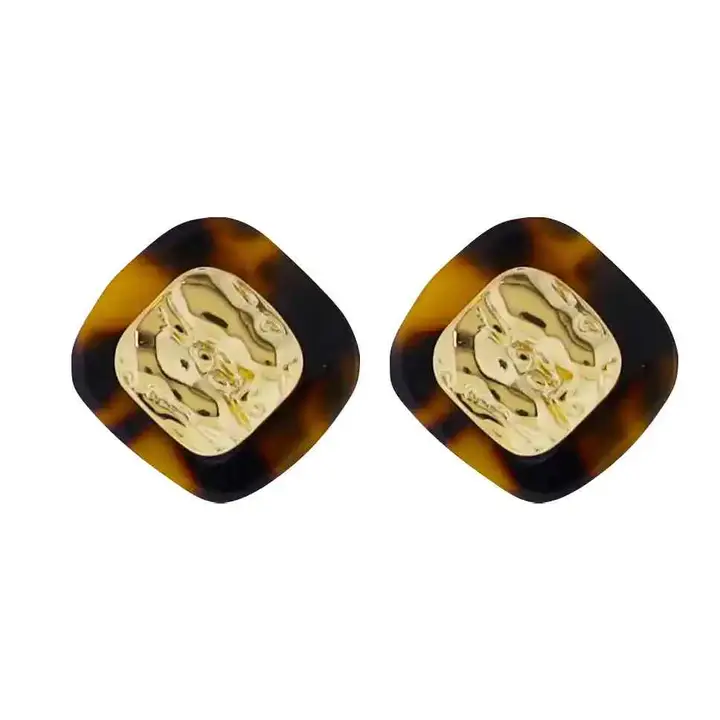 TORTOISE SQUARE GOLD EARRINGS
