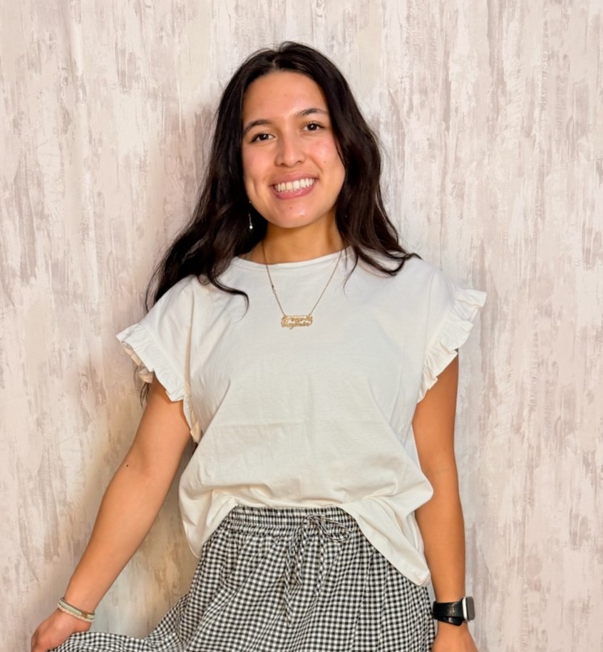 WHITE RUFFLE CREW NECK TOP
