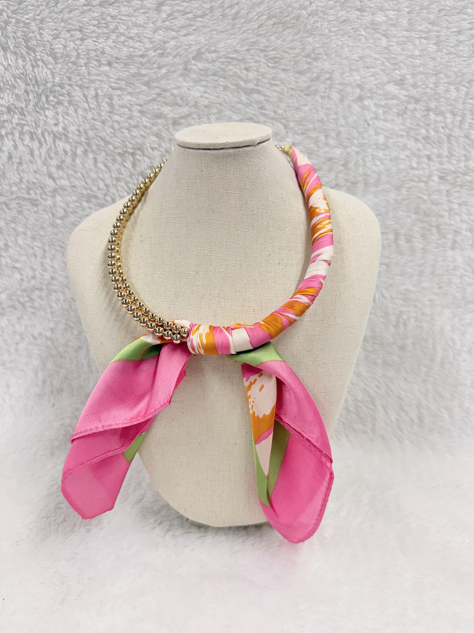 SCARF COLLAR NECKLACE