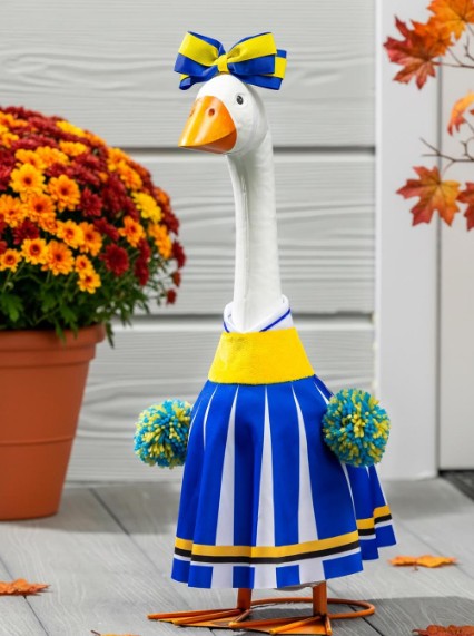GIDDY THE GOOSE OUTFIT CHEERLEAD