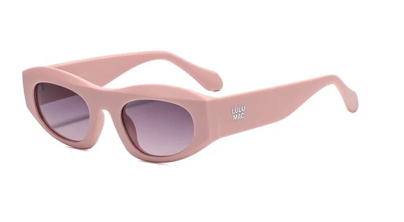 CAROLINE PINK