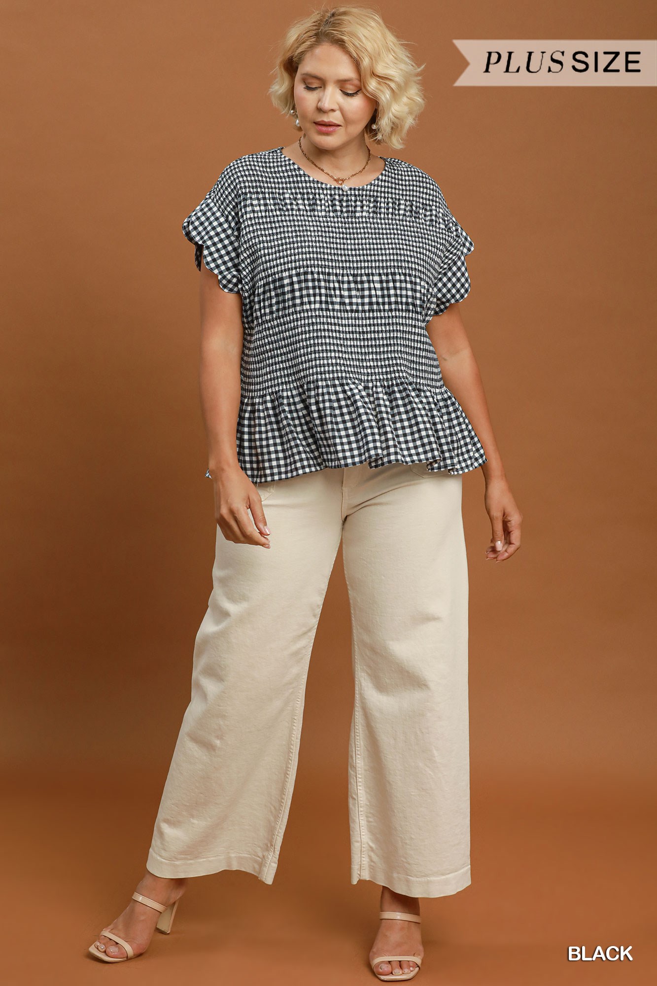 GINGHAM SMOCKED TOP