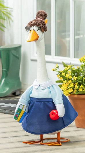 PORCH GOOSE OUTFIT TEACHER