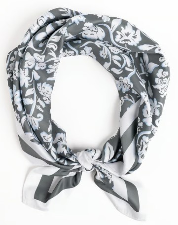 PAINTED TRILLIUM DREW SCARF