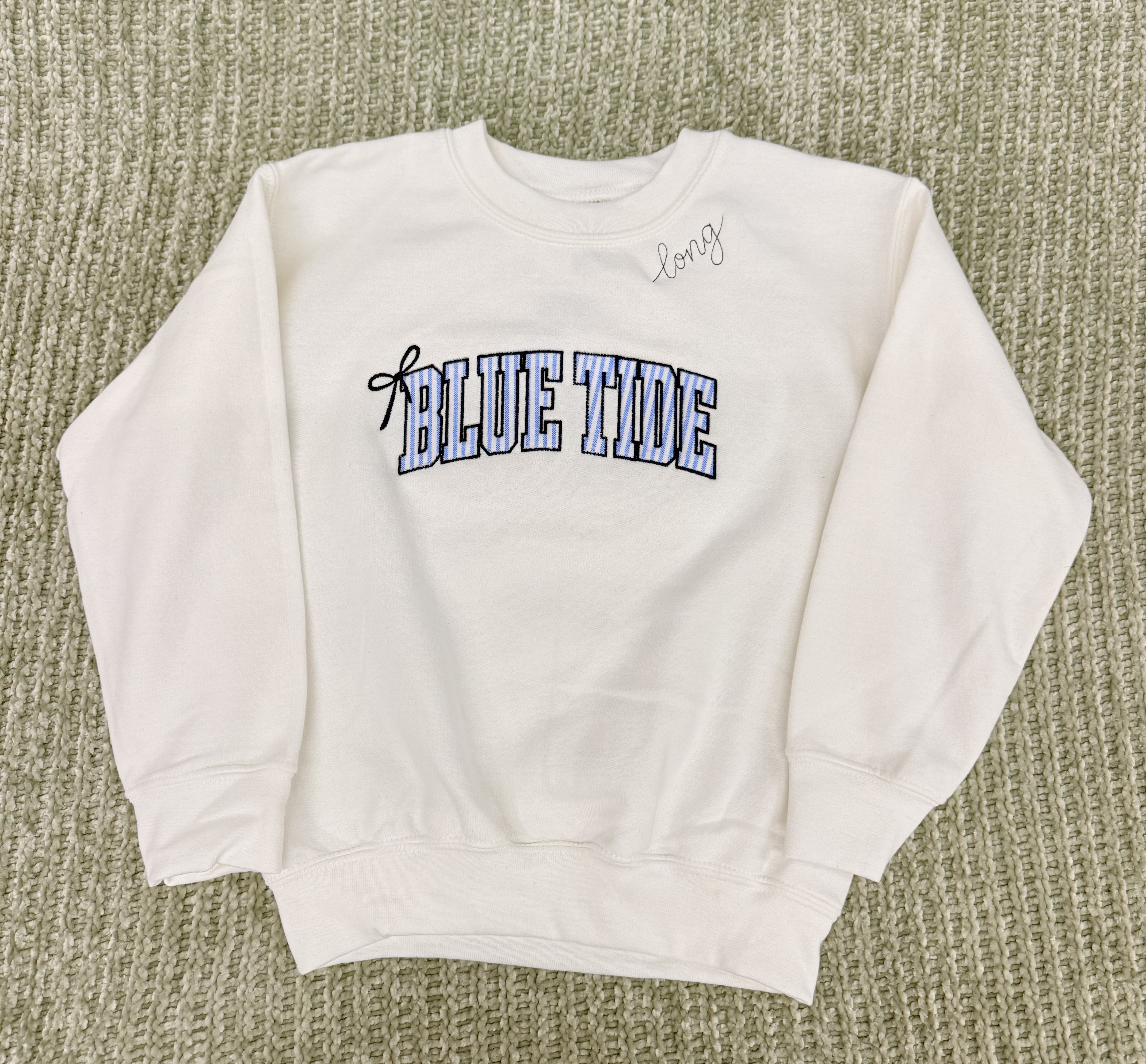 YTH WHITE BLUE TIDE MOCKNECK